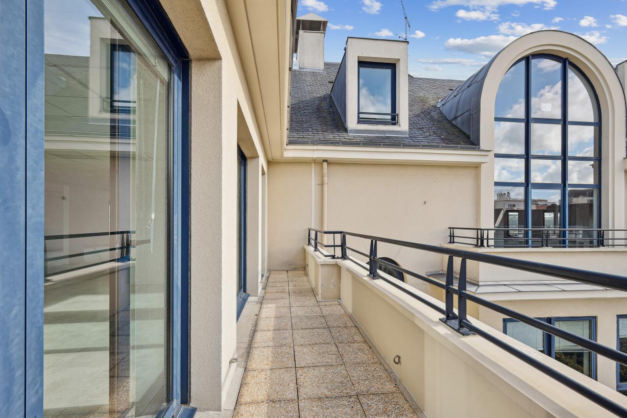 Bureau Bourg-la-Reine 3685m² Location bureau Bourg-la-Reine Hauts-de-Seine OLBUR2426171 3